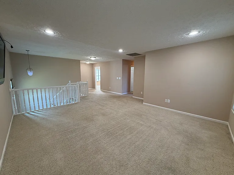 2537 Thorney Wood Ln — Photo 16