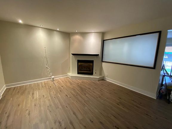 4th image of 1180 S Eaton Ct