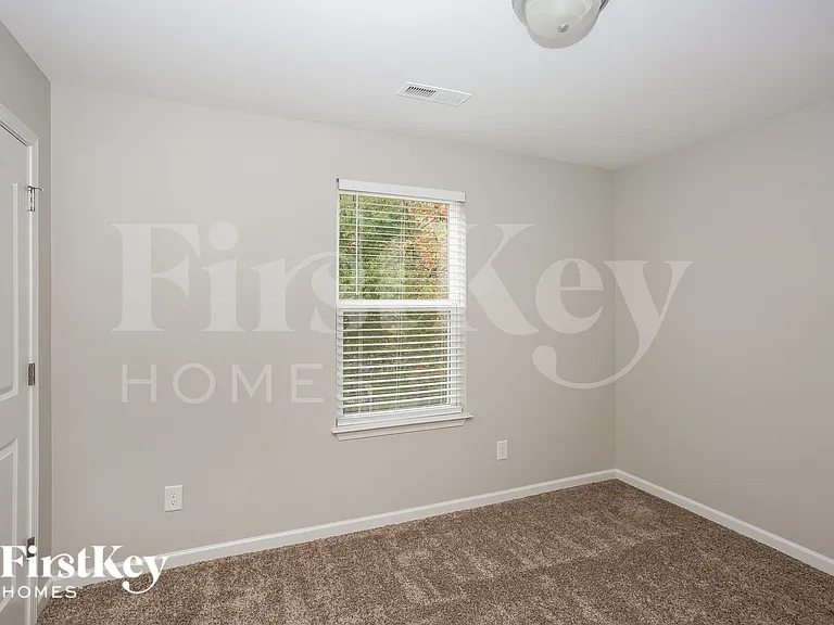 4944 Rockwood Rd — Photo 15
