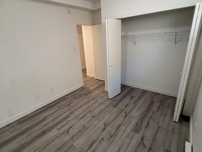 439 Winterton Ave #A — Photo 12