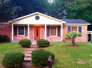 618 Masterson Ave, Chickasaw, AL 36611