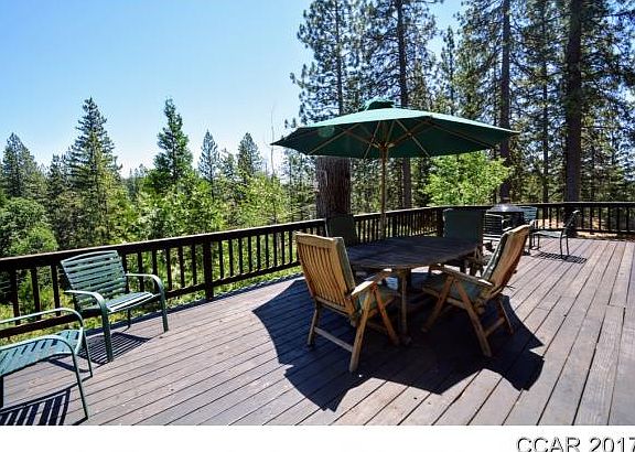 2nd image of 1520 Gertrude Way