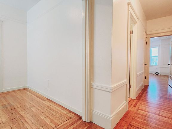 5th image of 260 Page St APT 8