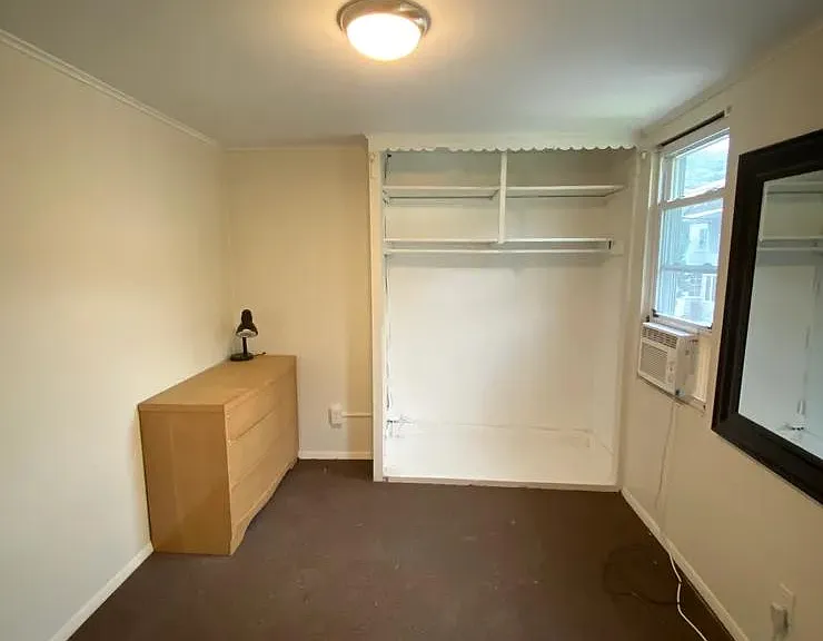 Unit Photo