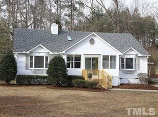 110 Lisa Dr, Carrboro, NC 27510