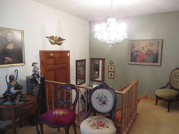 5th image of 17624 Oakwood Dr