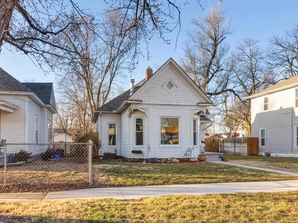 311 E 6th Ave, Hutchinson, KS 67501