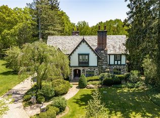 239 Sandringham Rd, Rochester, NY 14610