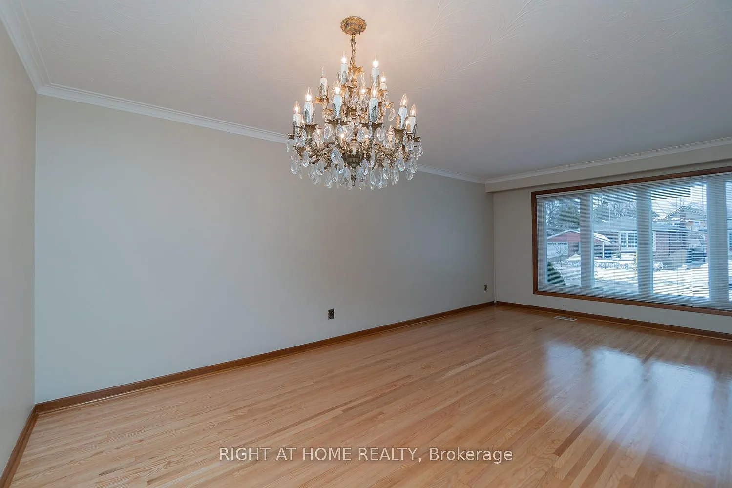 3 bed, $2,800 — Photo 4