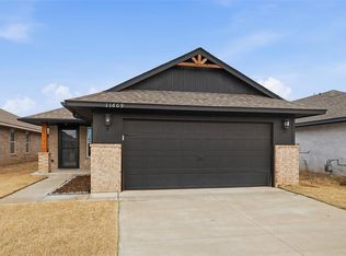 11609 SW 12th St, Yukon, OK 73099