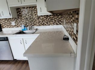 4172 Inverrary Dr APT 301, Lauderhill, FL 33319