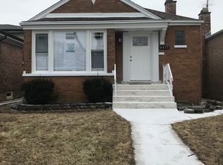 8417 S King Dr, Chicago, IL 60619