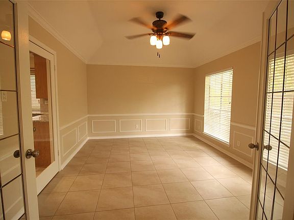 2nd image of 15506 Bay Forest Dr