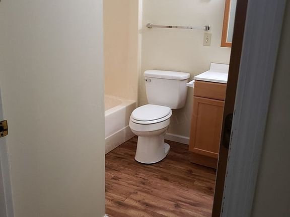 5th image of 200 Church St #35