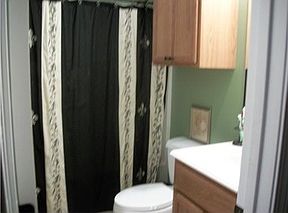5th image of 4314 Collins Ave