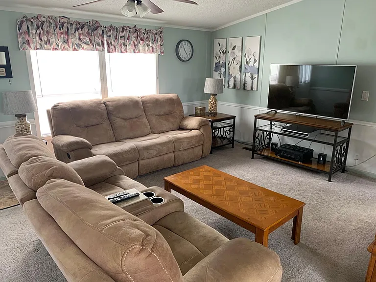 43334 Seaway Ave — Photo 9