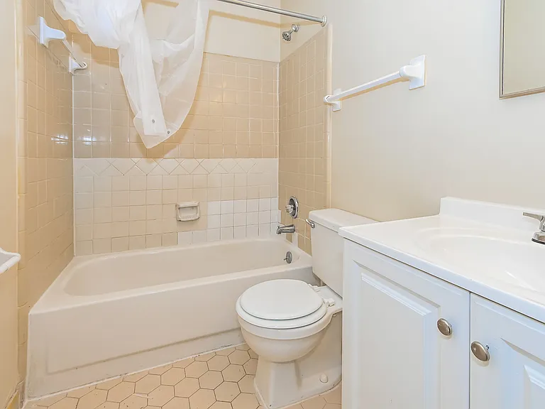 3806 Innsbrook Dr — Photo 14