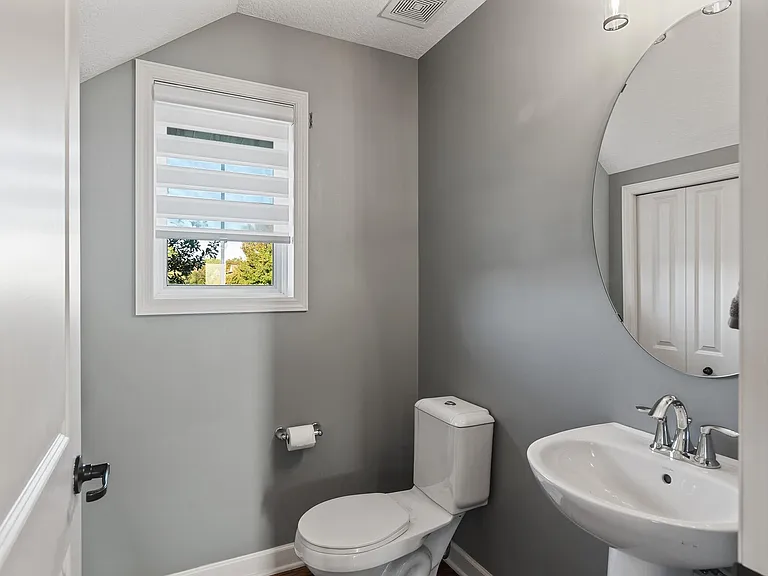 3403 Chestnut Ln — Photo 11