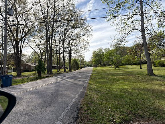 4th image of 47 Briarwood Ln