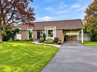 34 Harvard Pl, Loyalist, ON K7N1J4