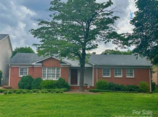 1786 Sterling Rd, Charlotte, NC 28209