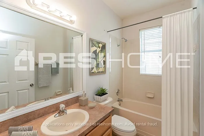 5209 Clover Mist Dr — Photo 12