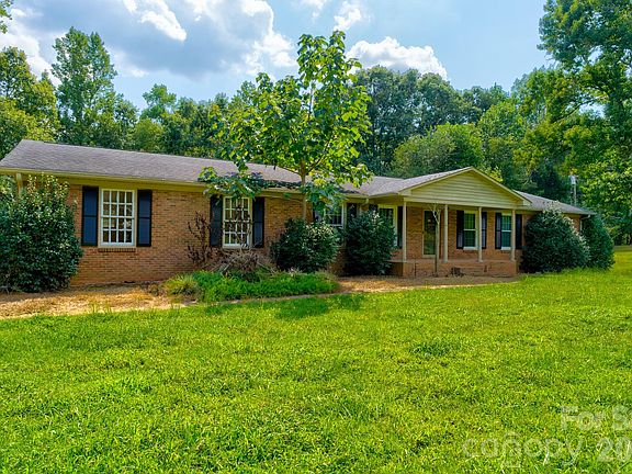 2nd image of 205 Forest Dellinger Rd