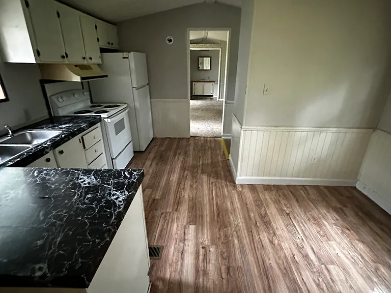 215 Holder Inman Rd #28 — Photo 9