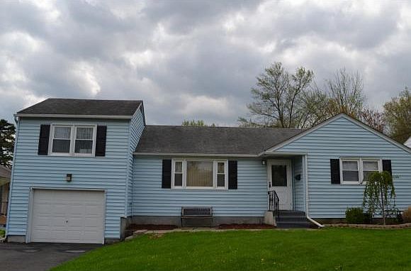 1st image of 3544 Columbia Dr