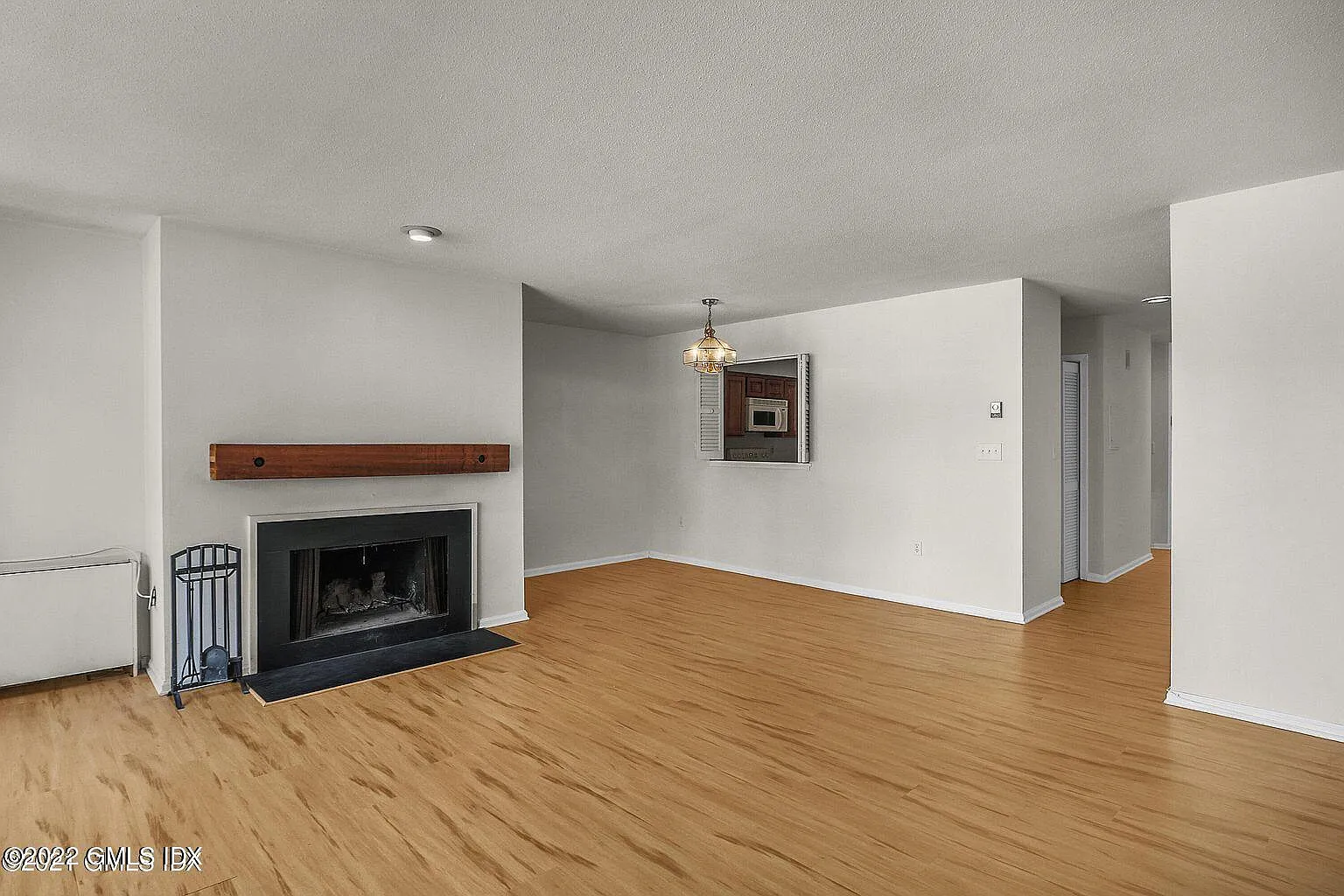 1 bed, 1.0 bath, 1069 sqft, $3,650 — Photo 3