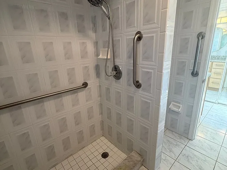 8102 S Ibiza Ct — Photo 12