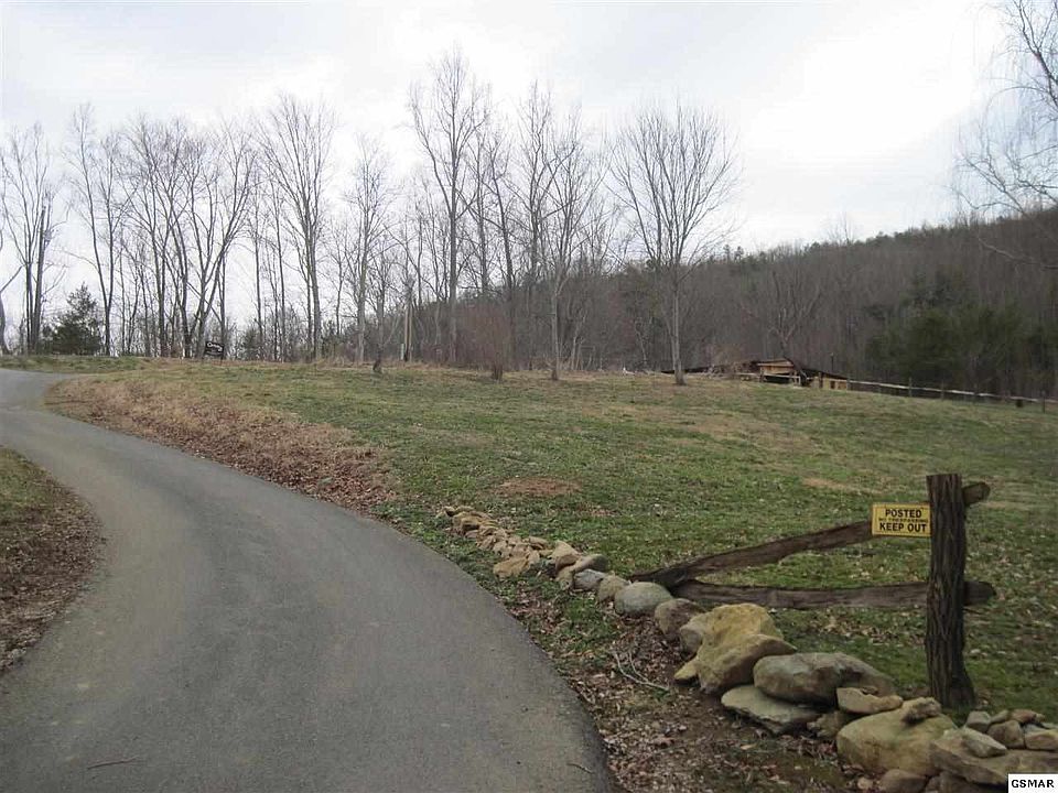 1st image of 2702 Clabo Rd #1