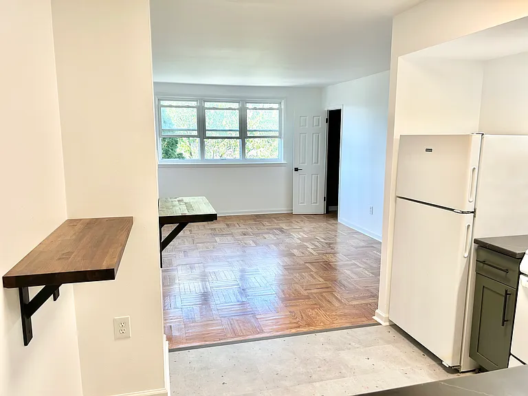 Kitchen/Living Room
