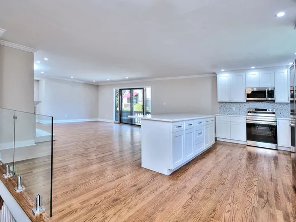 208 Acorn Lane #A, Stratford, CT 06614