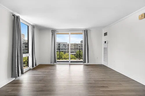 1301 N Speer Blvd #604 Photo 1