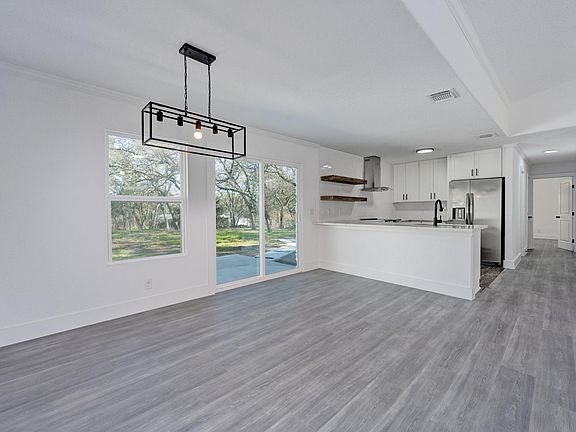 2nd image of 8410 Ahaskel Dr