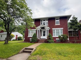 1446 Ridge Rd NW, Canton, OH 44703