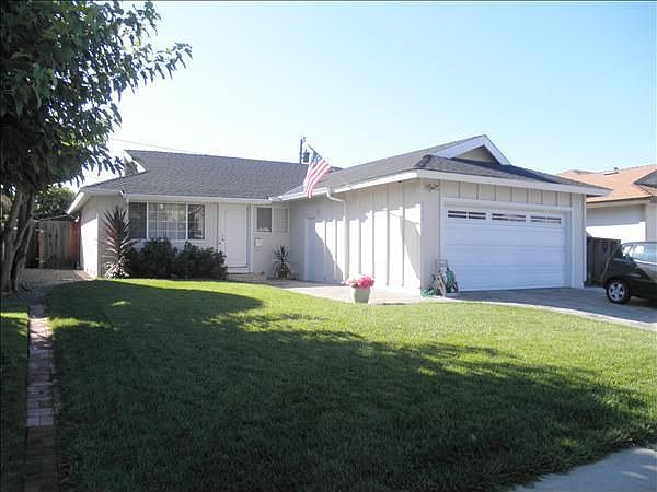 1st image of 206 Belden Dr