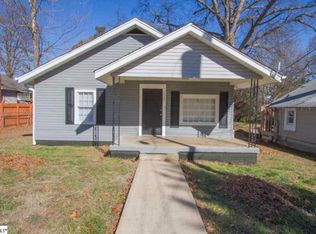 117 E James St, Greer, SC 29651
