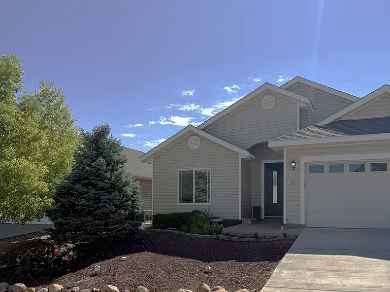85 S Hillcrest Dr — Photo 3