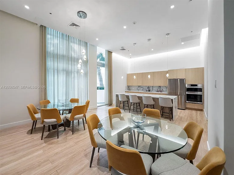 90 SW 3rd St #1608 — Photo 32