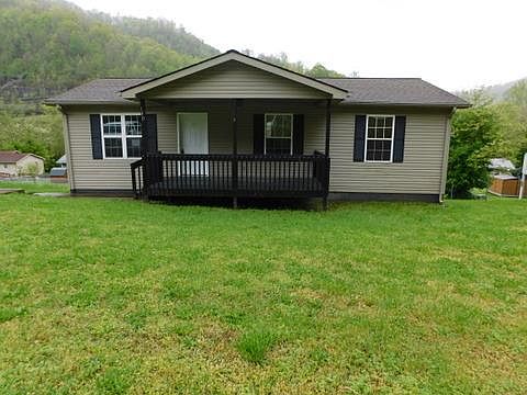 1st image of 140 Station Ln