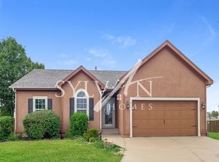 349 N Pear St, Gardner, KS 66030