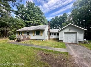 5287 Pocono Crest Rd, Pocono Pines, PA