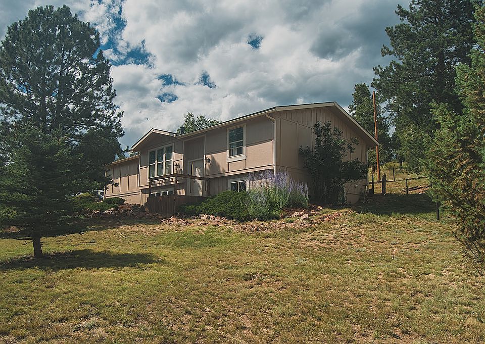 1st image of 33511 Dotty Rd