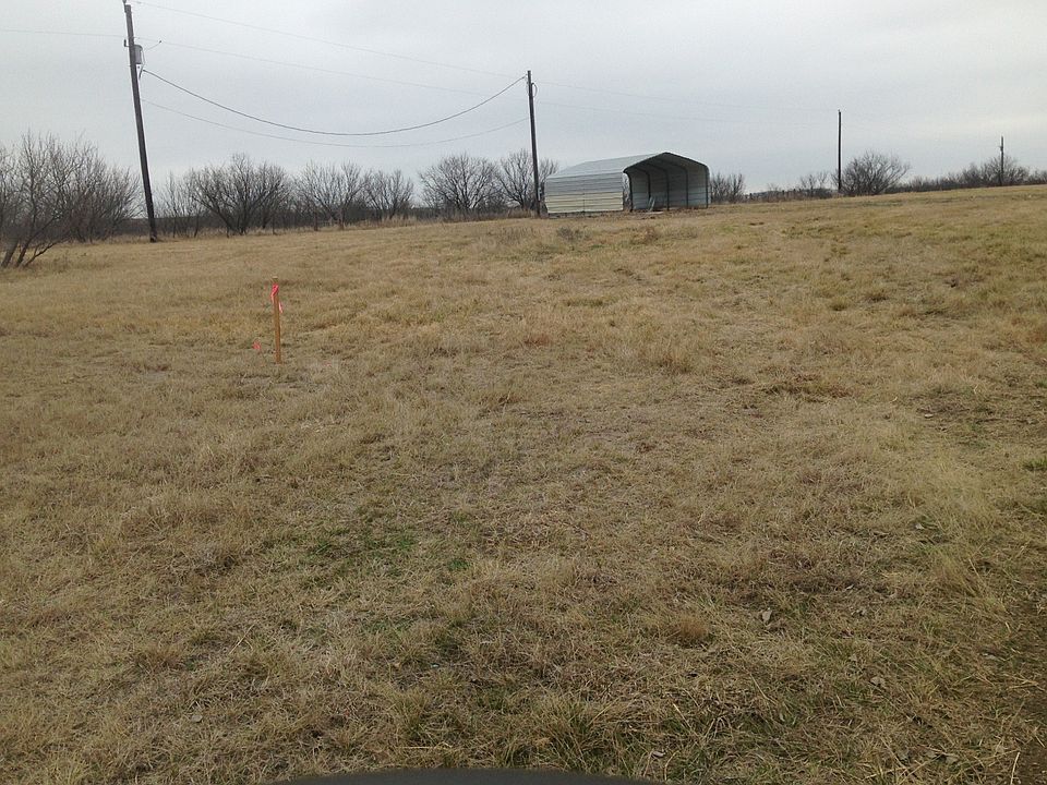 2nd image of 3905 Chase Rd