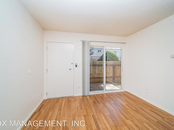 3rd image of 4149 Central Ave #4