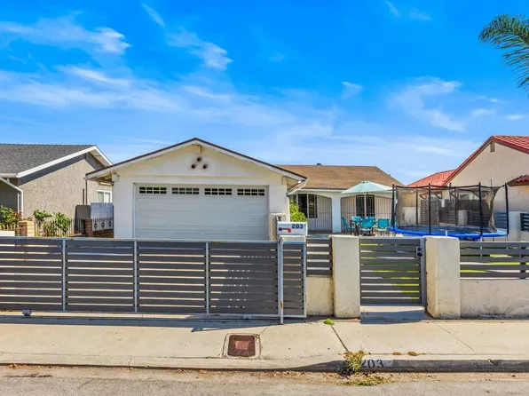 203 Avenida De La Madrid, San Ysidro, CA 92173