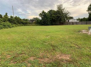 35037 Forest Lake Rd, Leesburg, FL 34788