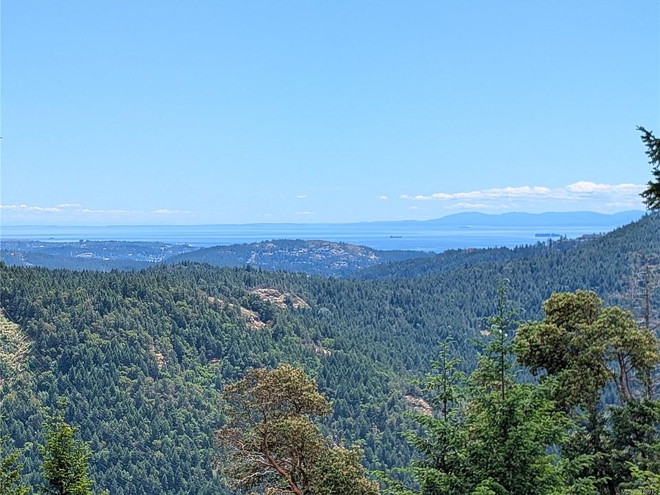 1st image of 7 Eagle Vista Rd